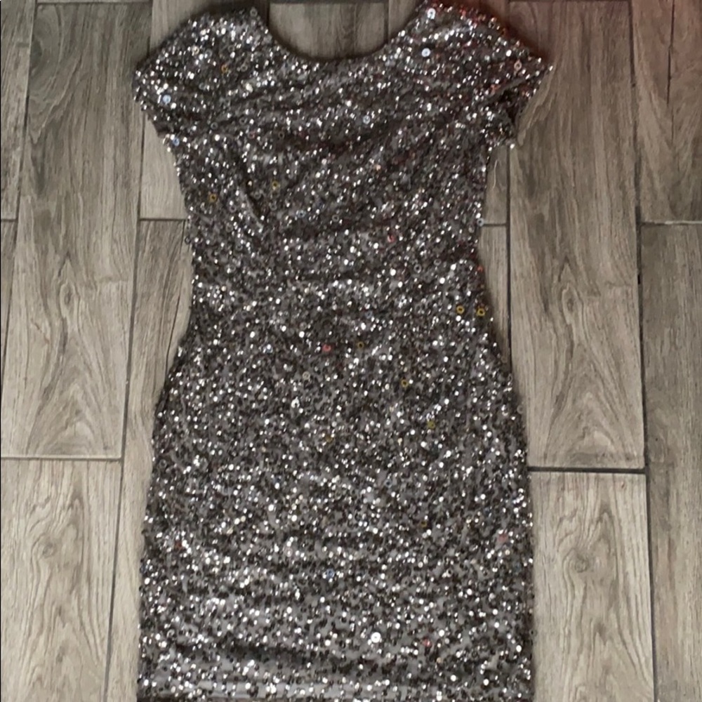 ✨Adrianna papell dress